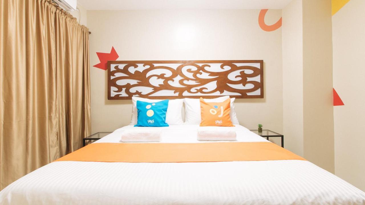 Sans Hotel At Algers Suites Marikina By Reddoorz Экстерьер фото